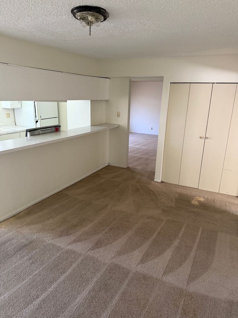 Las Vegas Apartment: 2675 Sherwood St.