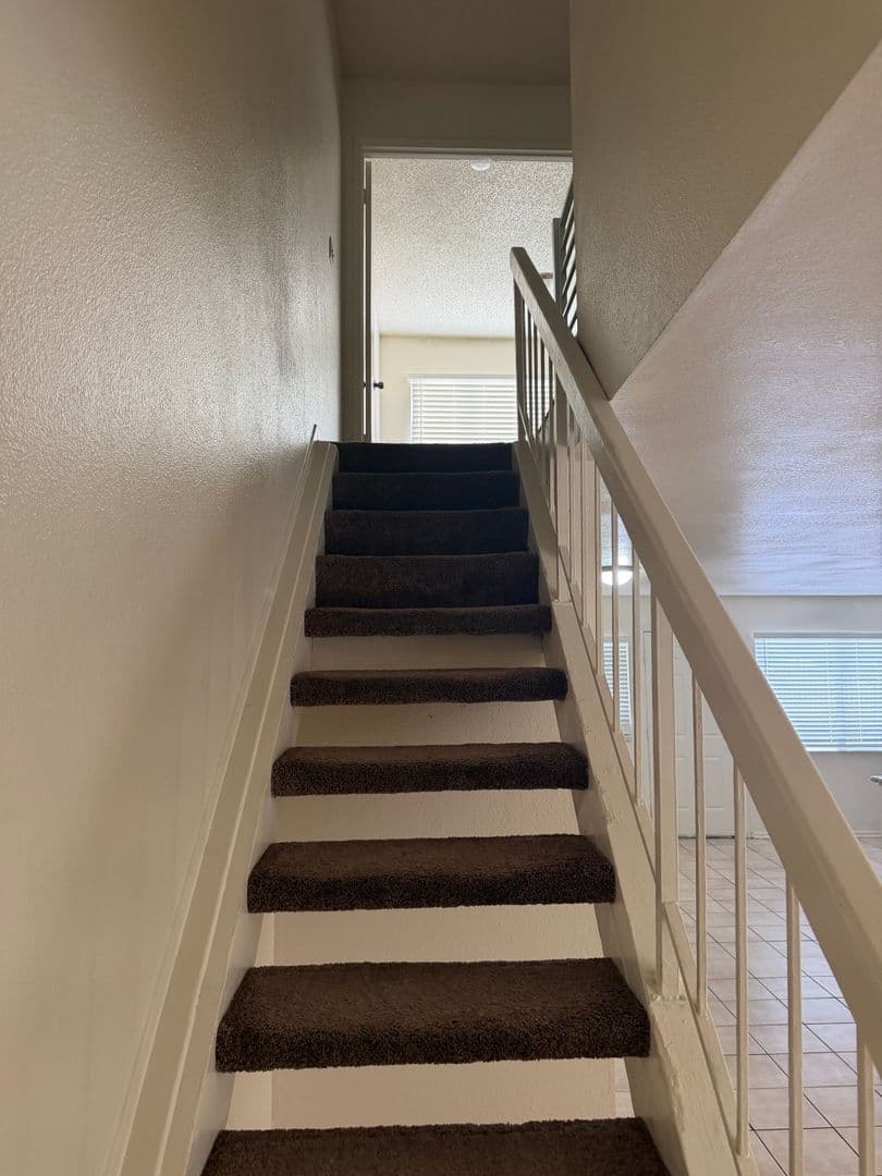 N. Las Vegas Townhome: 3523 Mercury St. #D