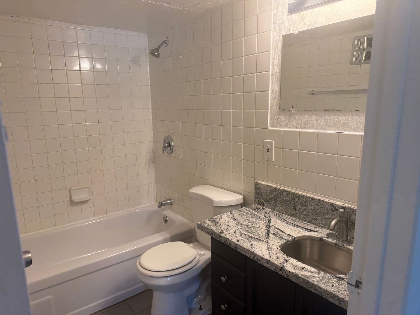 Las Vegas Condo: 595 S. Royal Crest Cir. #6