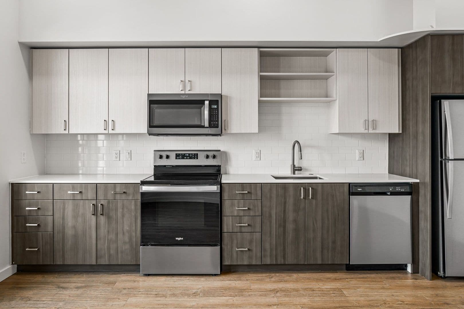 Eugene Apartment: 550 Pearl Street