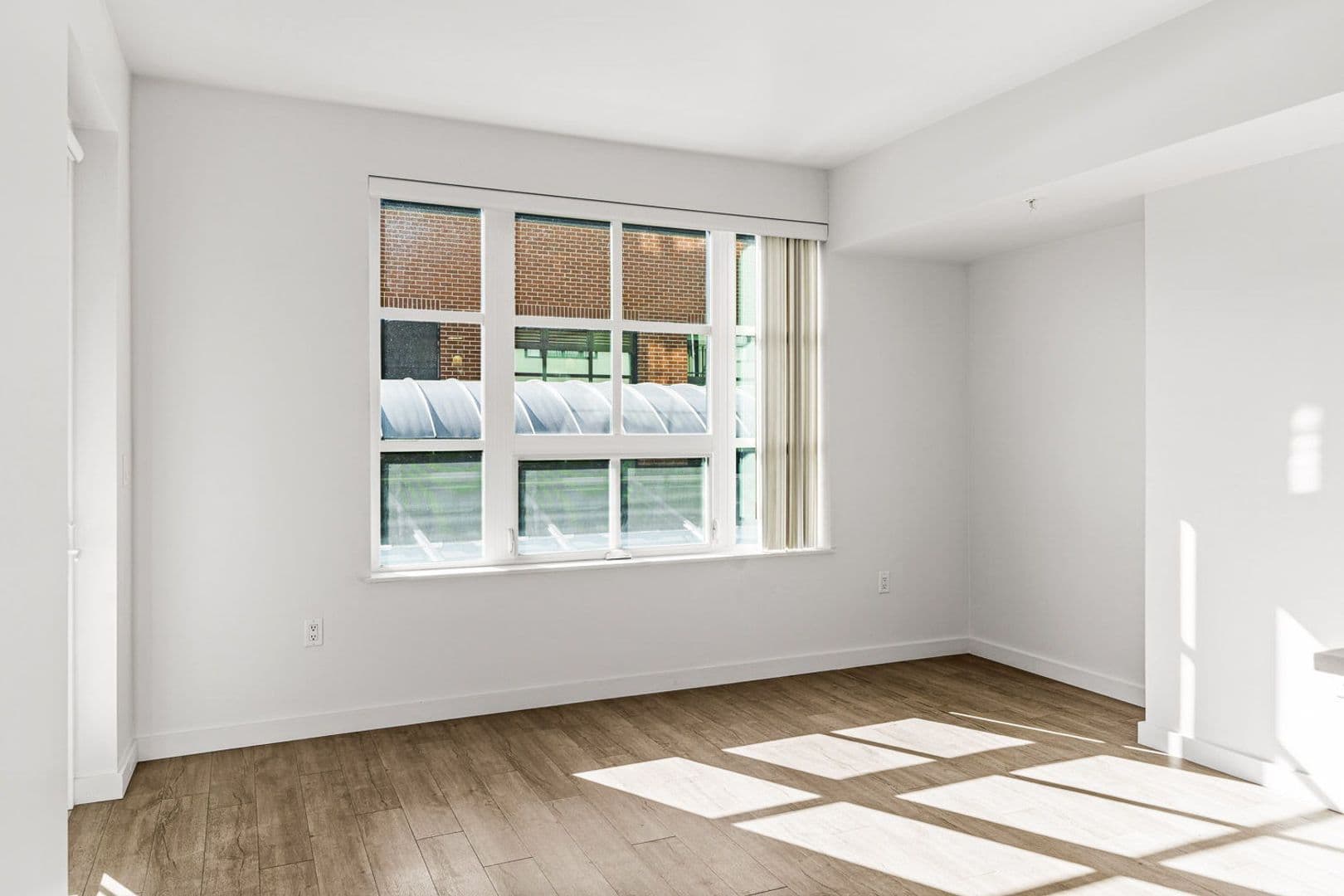 Eugene Apartment: 550 Pearl Street