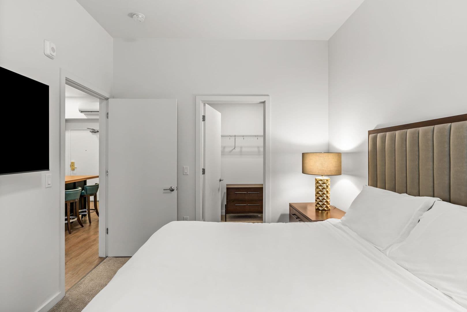 Eugene Apartment: 550 Pearl Street