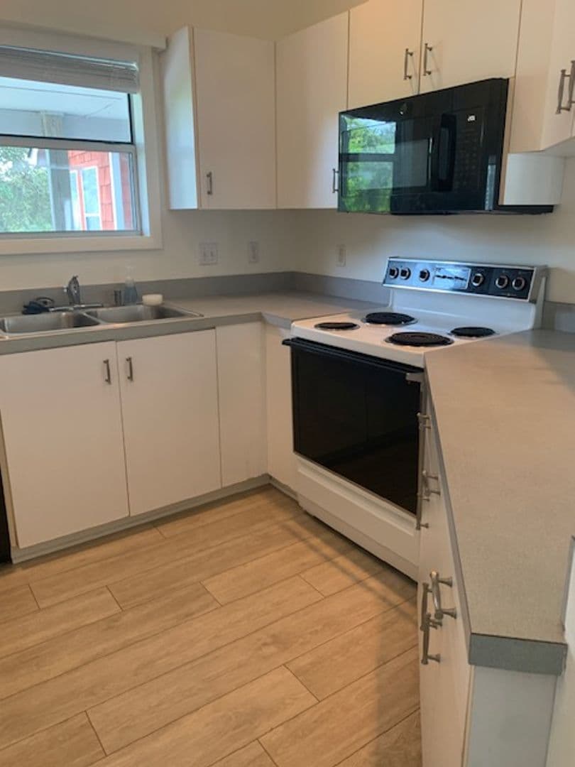 Kill Devil Hills Apartment: 700 Skipjack Lane - Unit F2