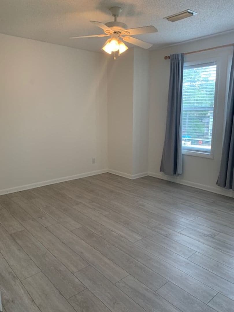 Kill Devil Hills Apartment: 700 Skipjack Lane - Unit F2