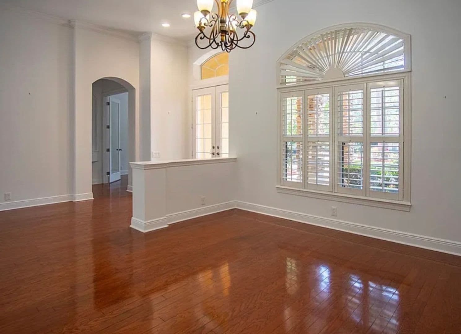 Ocala House: 5038 SE 6th Ave