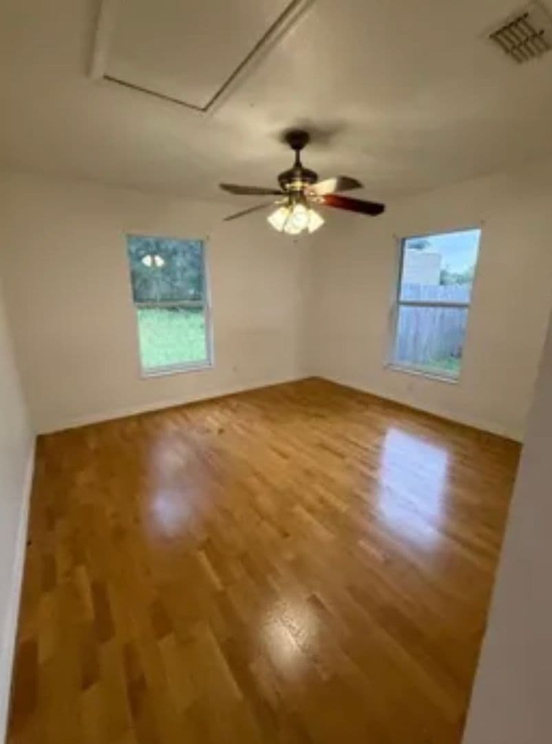 Ocala House: 5295 NW 55th Pl
