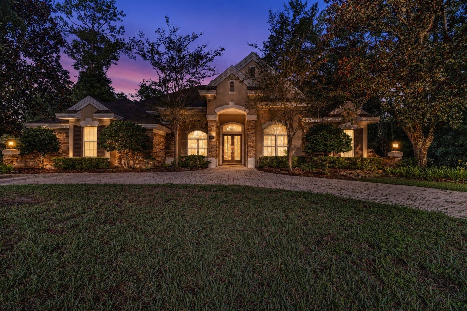 Ocala House: 5038 SE 6th Ave