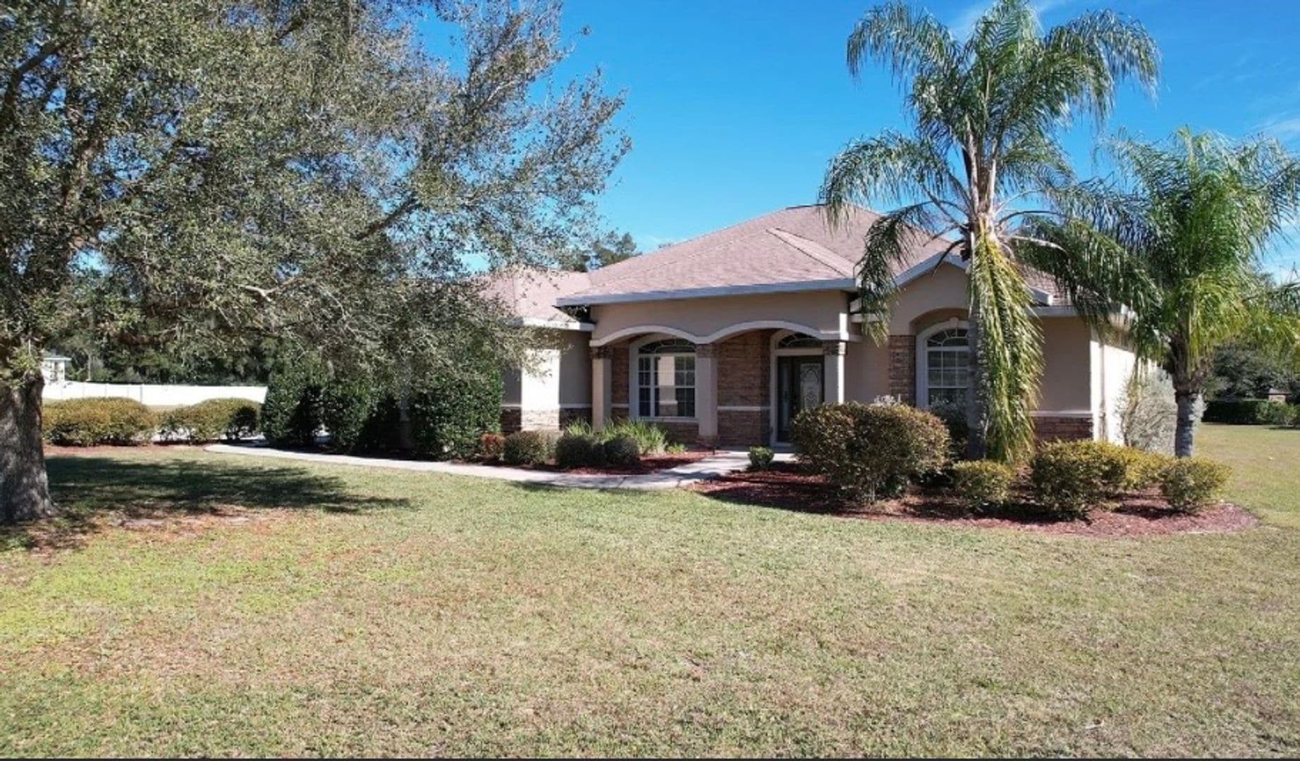Ocala House: 3877 SE 43rd Cir