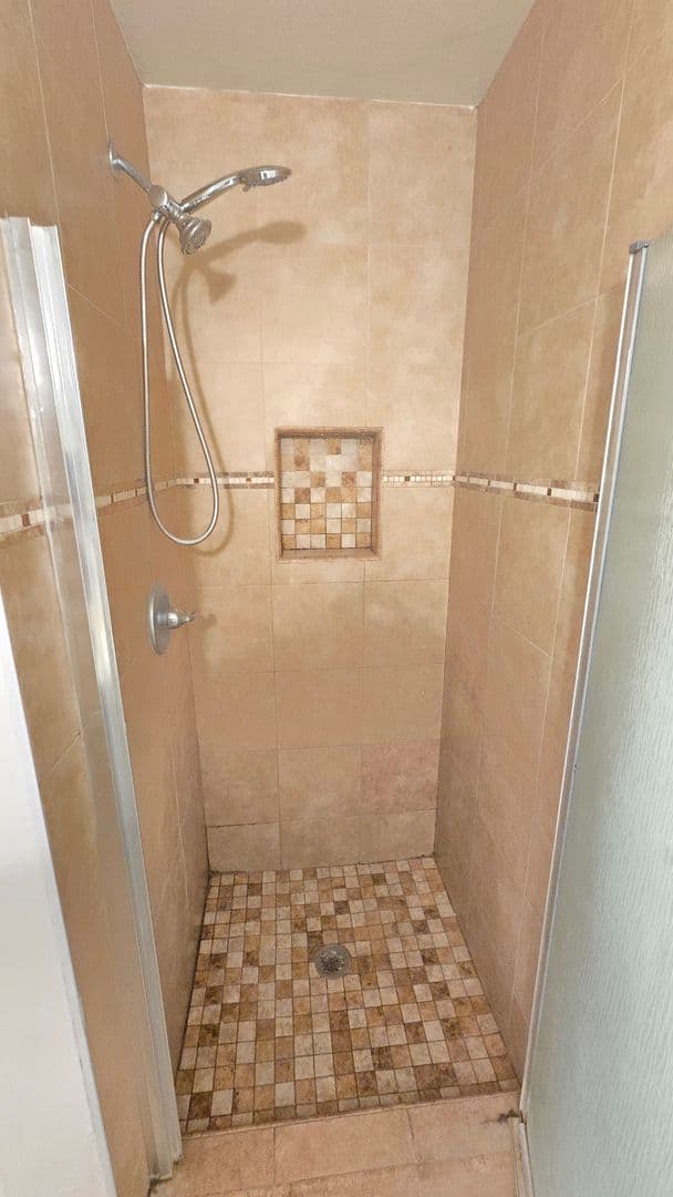 Fullerton Apartment: 620 S Ford Avenue