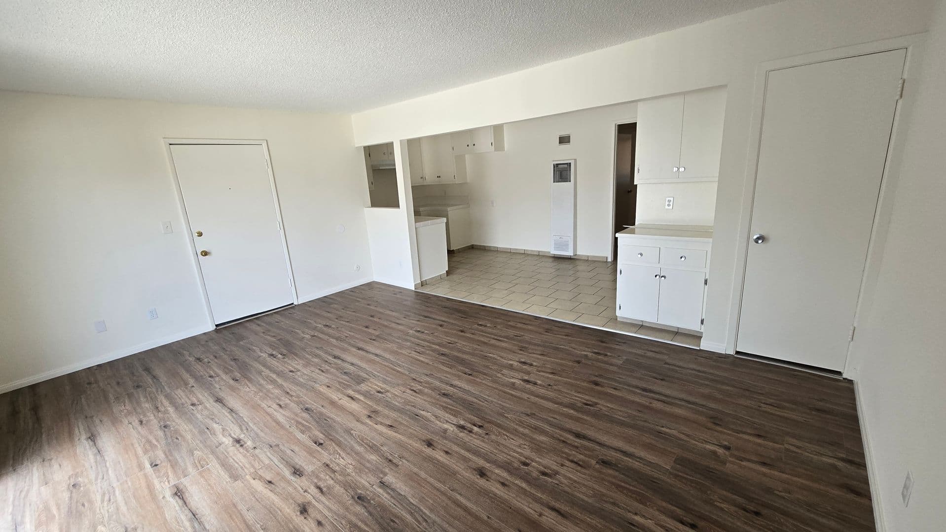 El Monte Apartment: 12350 Deana St