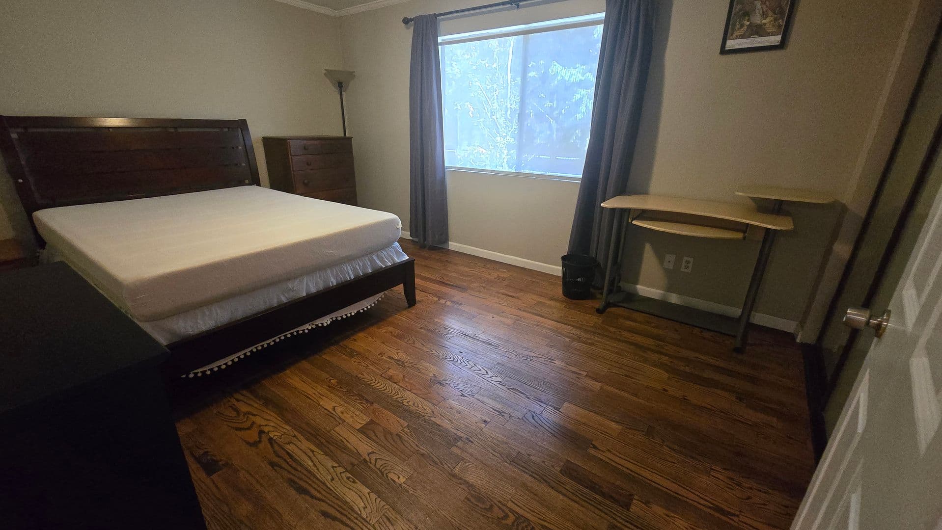Glendale House: 1116 E Palmer Ave #7