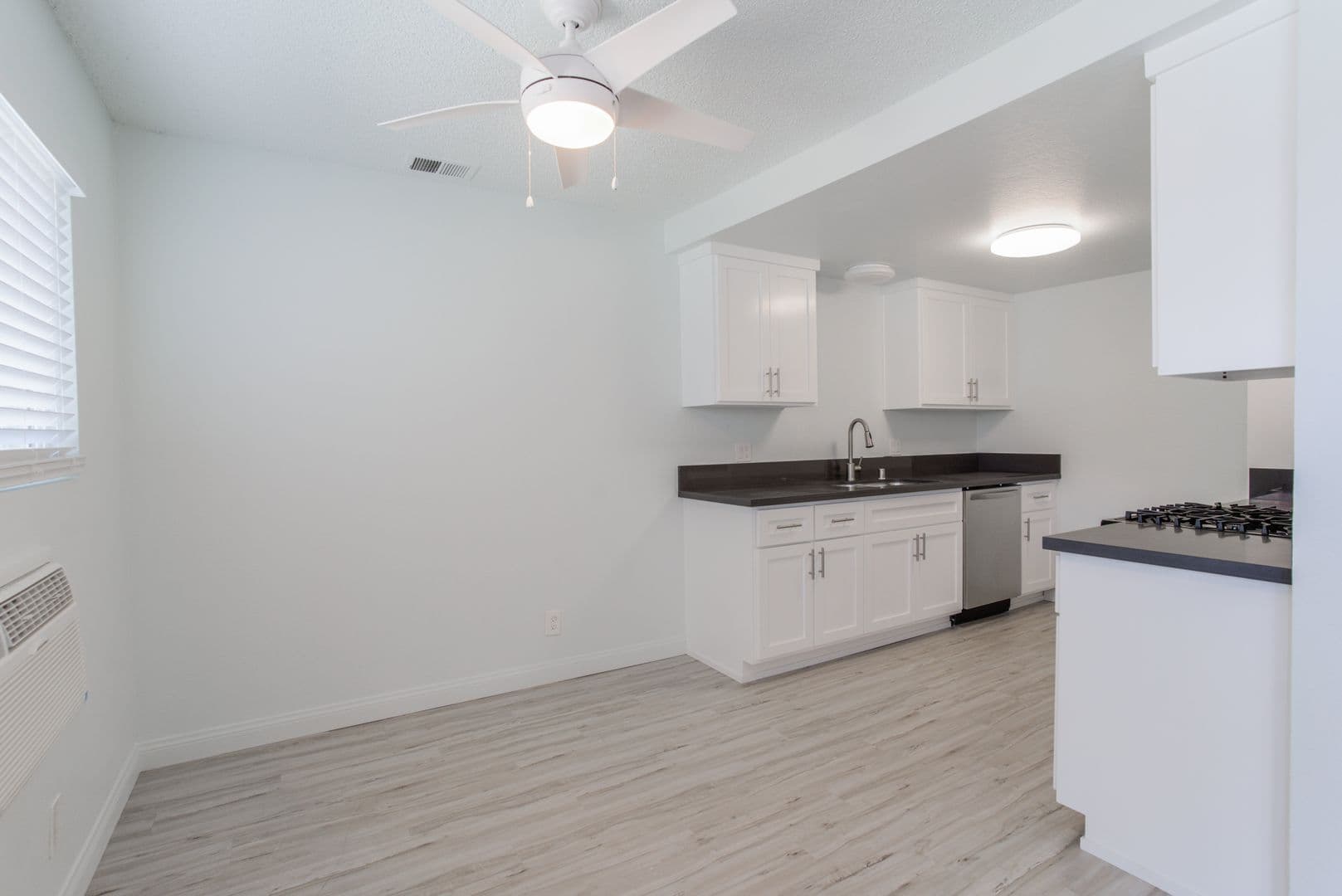Garden Grove Apartment: 13171 Monroe Street