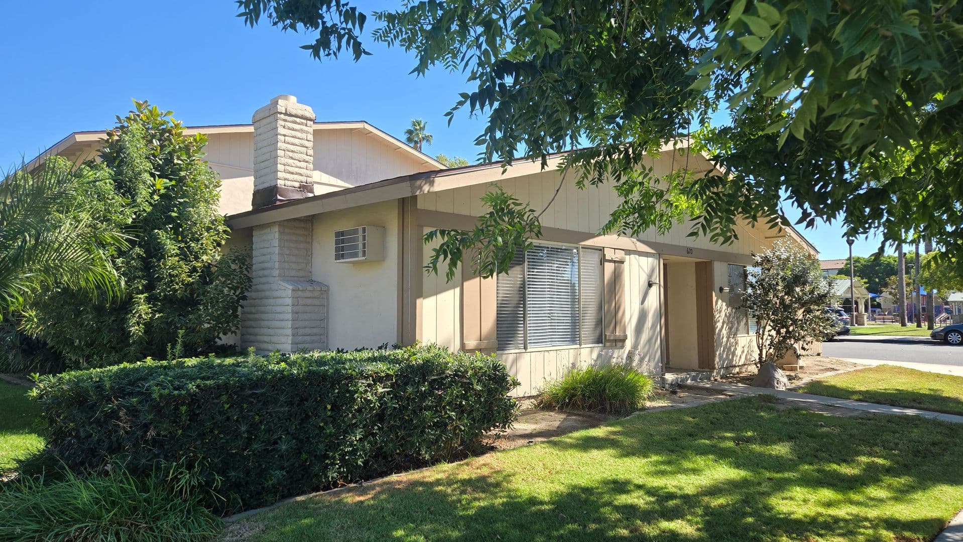 Fullerton Apartment: 620 S Ford Avenue