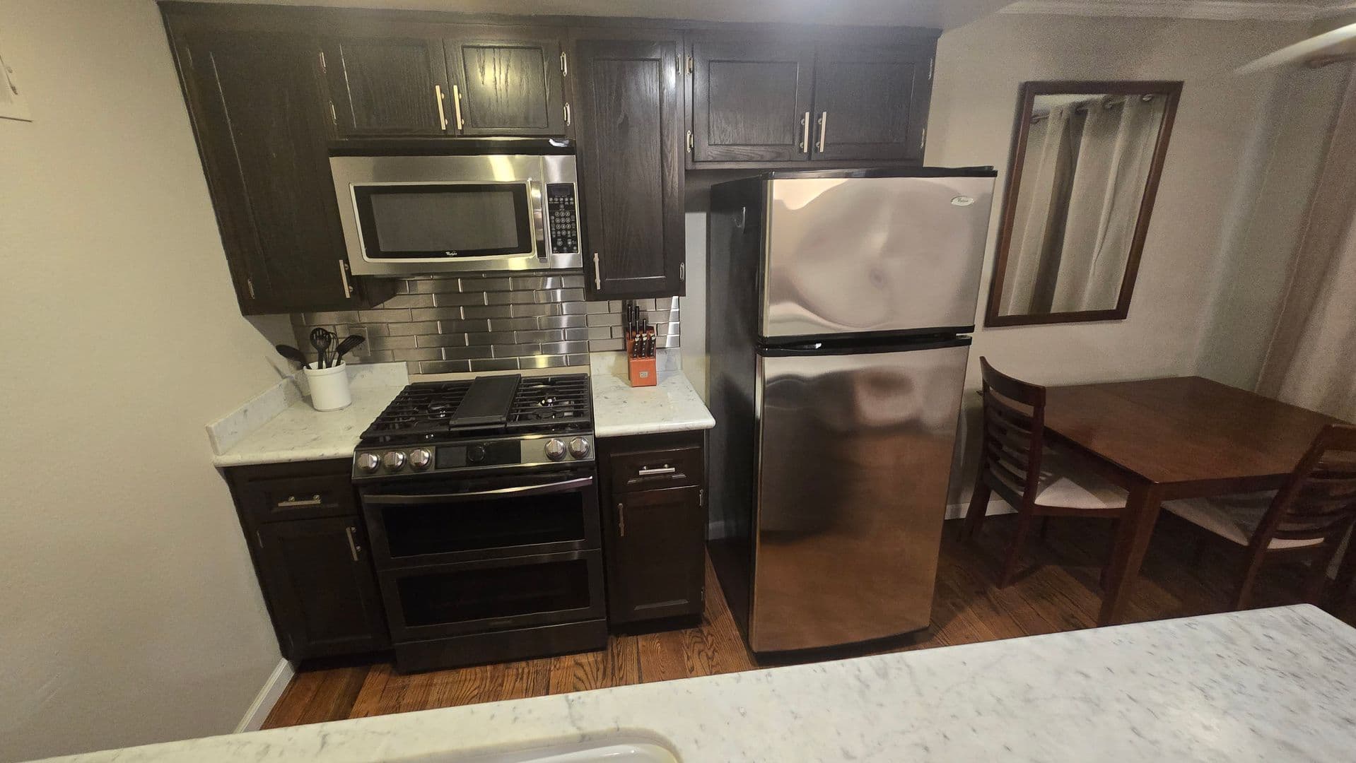 Glendale House: 1116 E Palmer Ave #7