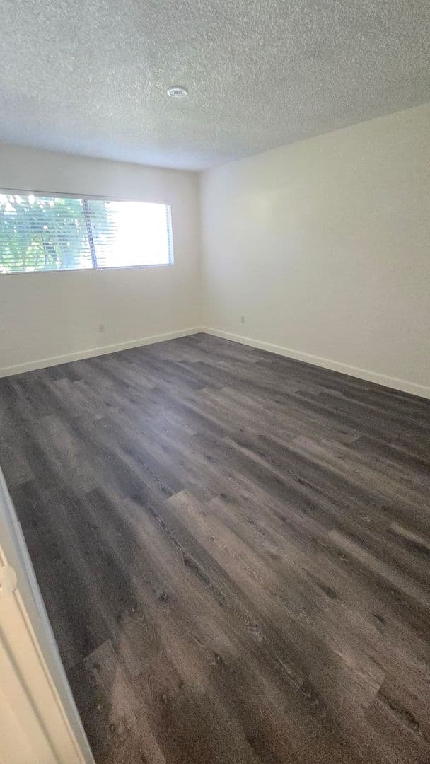 Fullerton Apartment: 620 S Ford Avenue