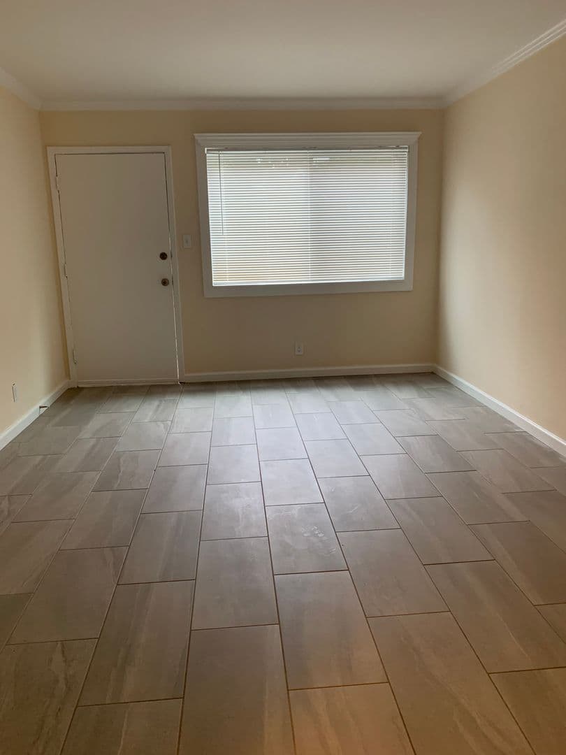 Atlanta Apartment: 2040 Dekalb Ave NE