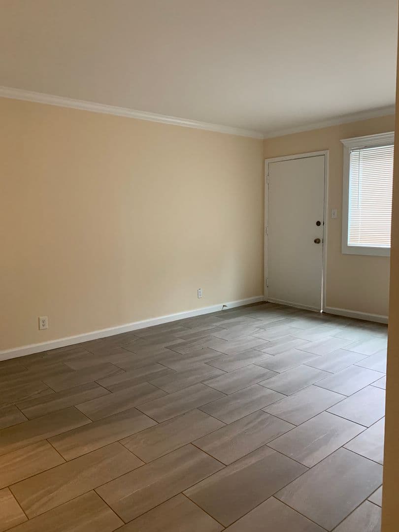 Atlanta Apartment: 2040 Dekalb Ave NE