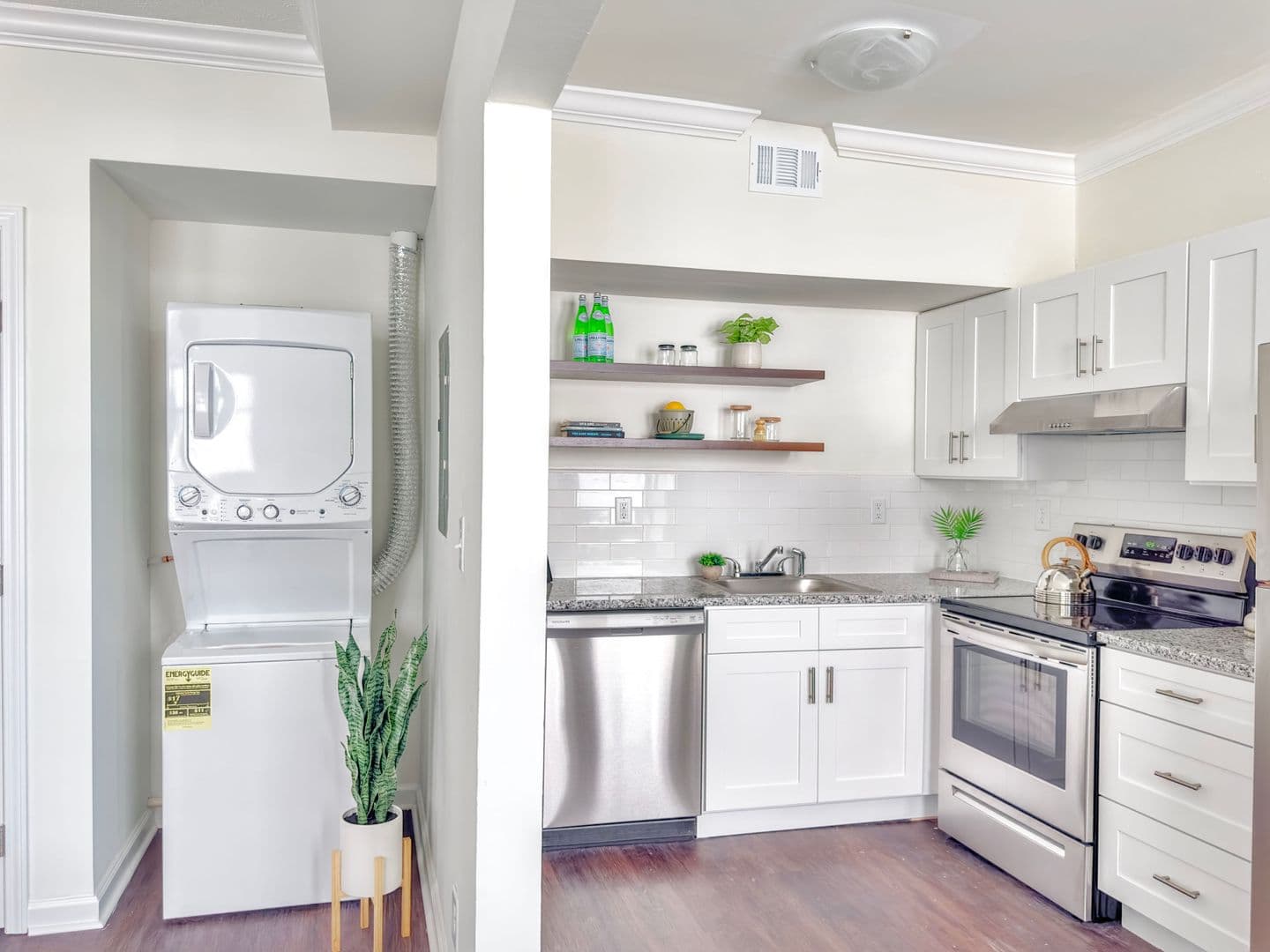 Atlanta Apartment: 386 Parkway Drive NE