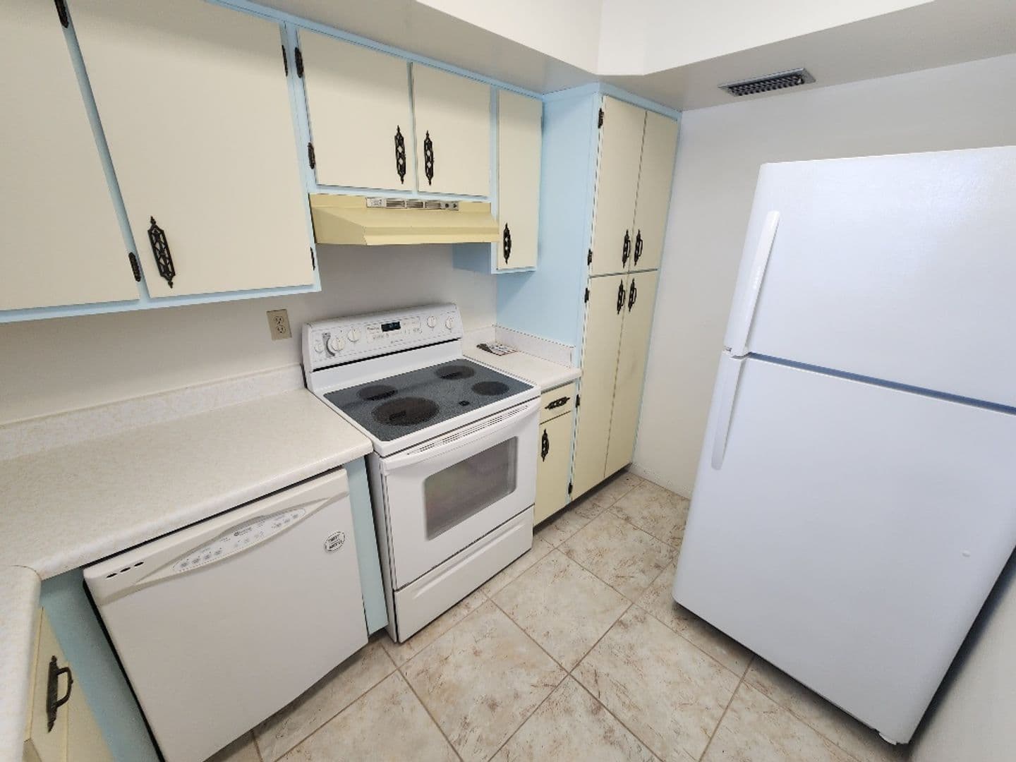 Daytona Beach Shores Condo: 3423 S Peninsula Dr