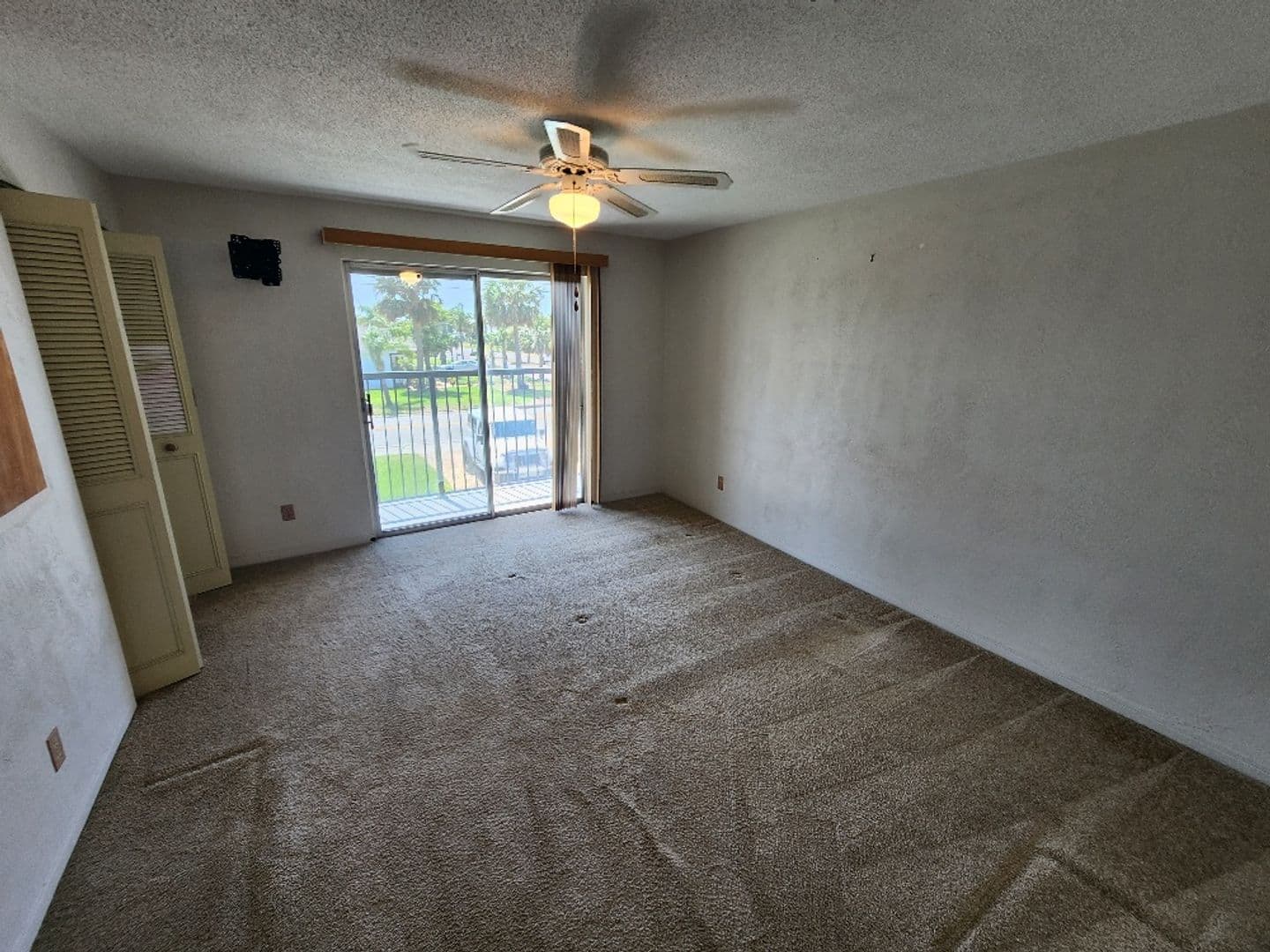 Daytona Beach Shores Condo: 3423 S Peninsula Dr