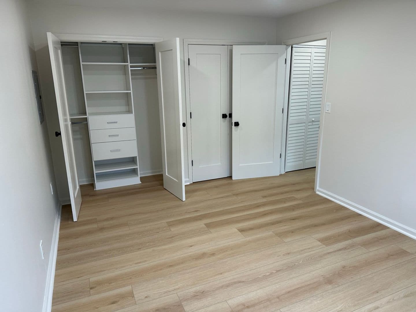Belmar Apartment: 1 Ocean Ave