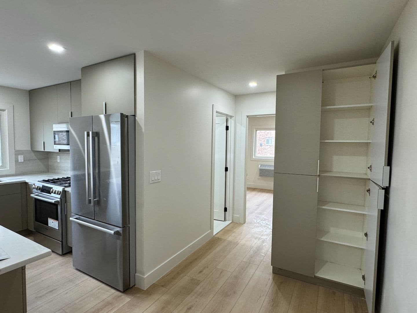 Belmar Apartment: 1 Ocean Ave