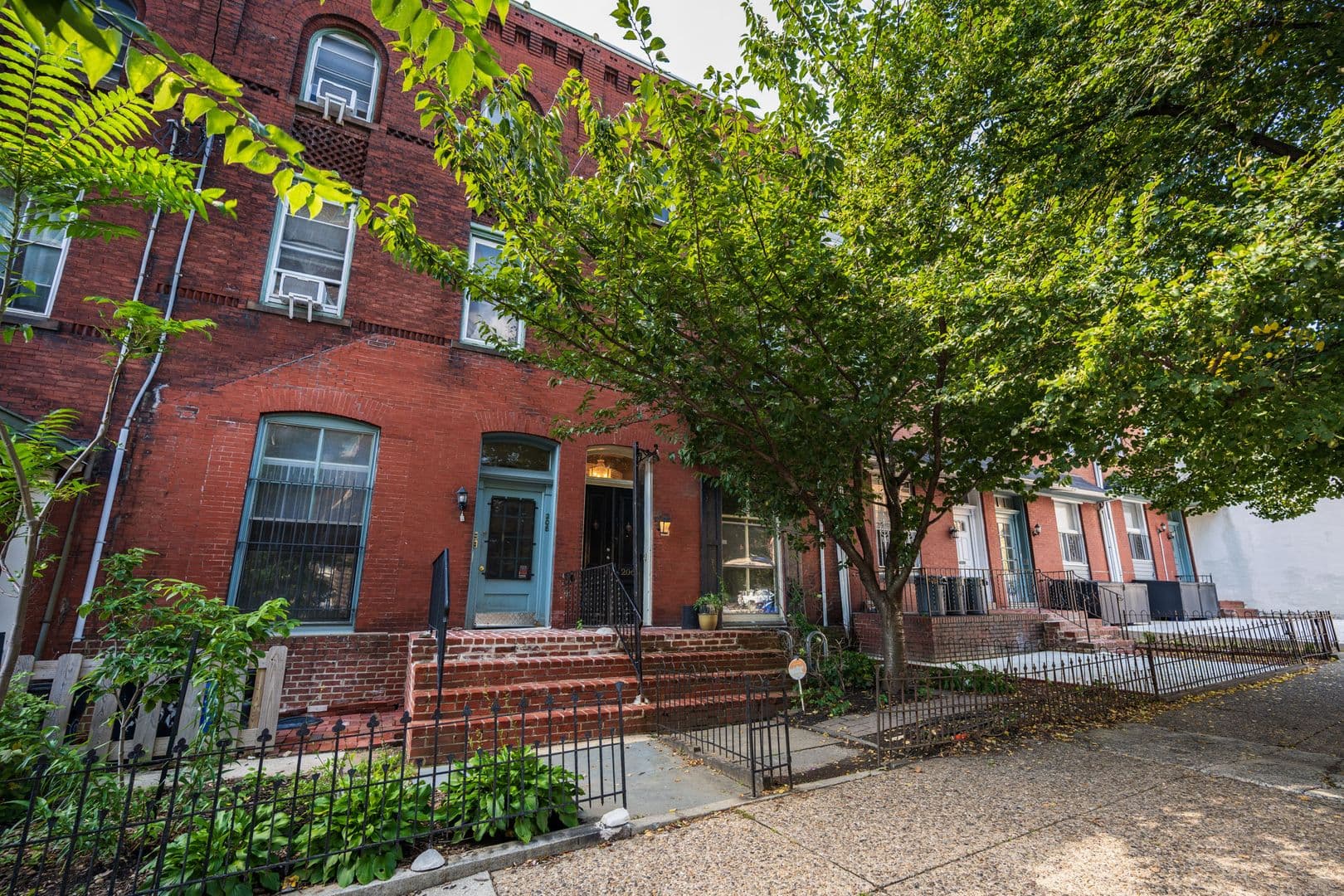 Philadelphia House: 206 S 43rd St