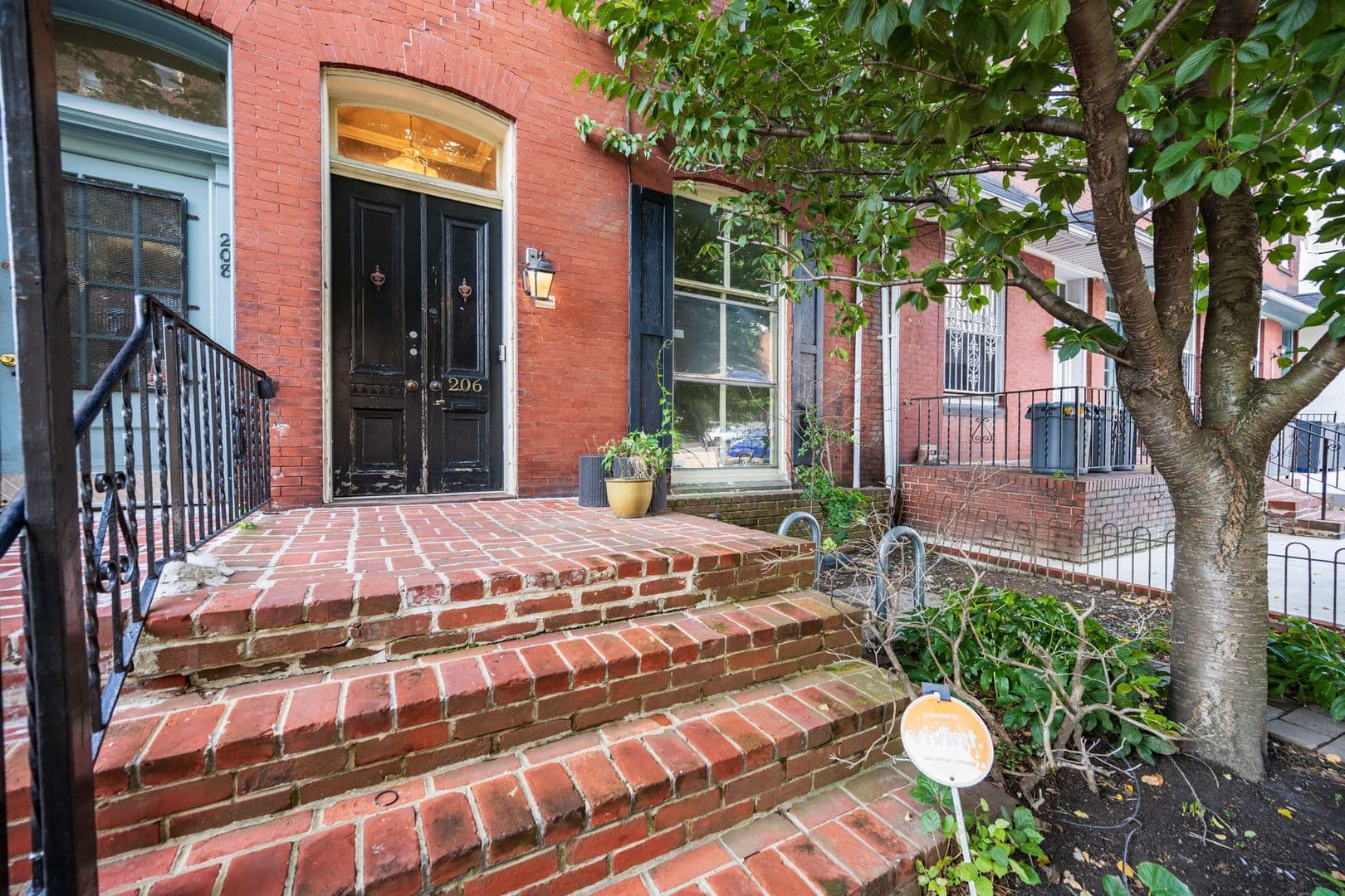 Philadelphia House: 206 S 43rd St