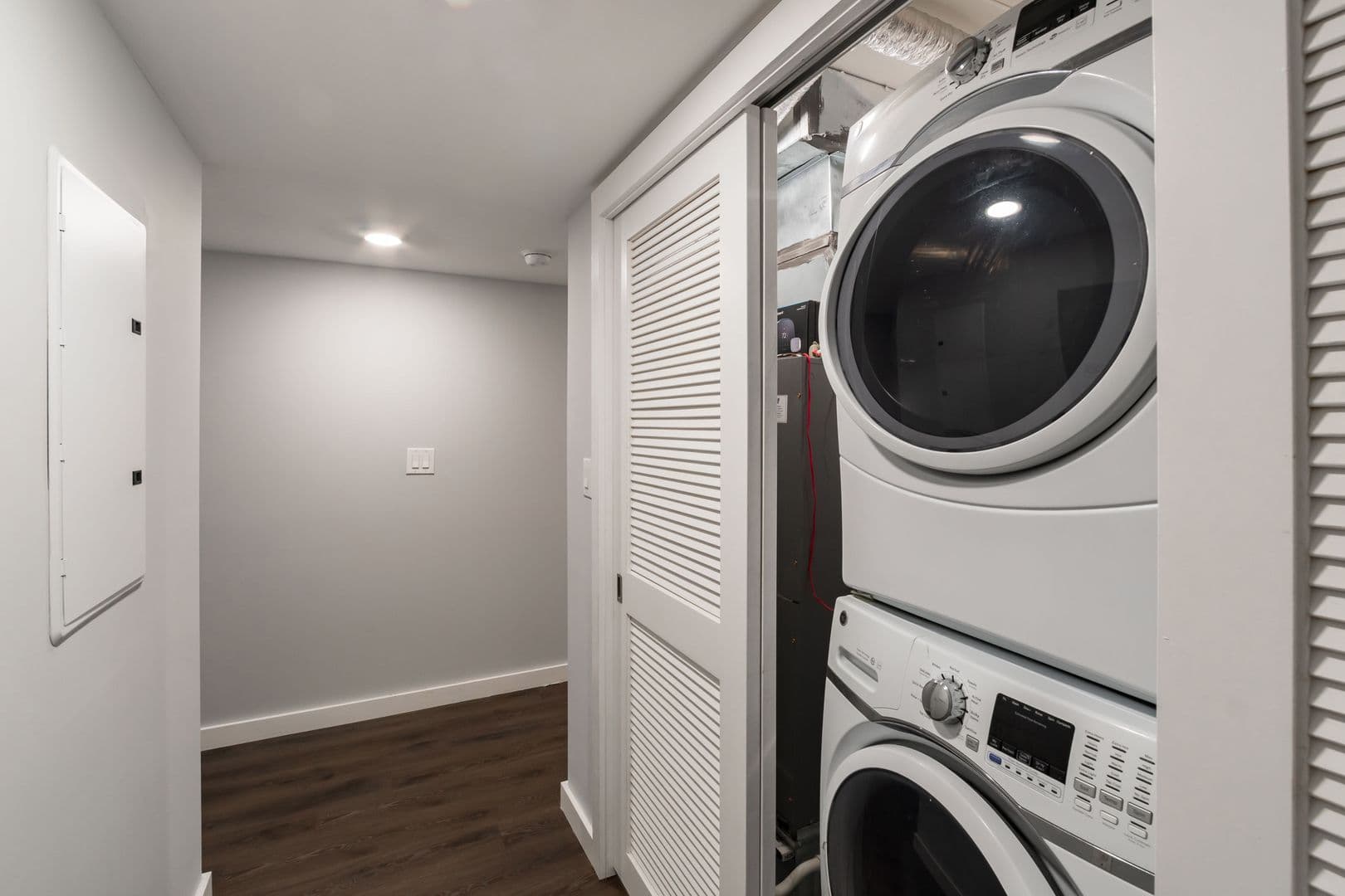 Philadelphia Apartment: 751 N 20th Street