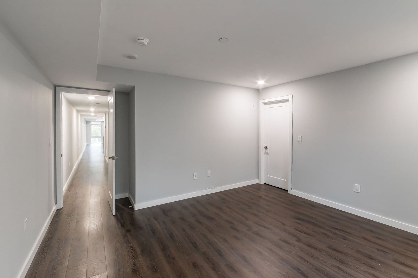 Philadelphia Apartment: 751 N 20th Street