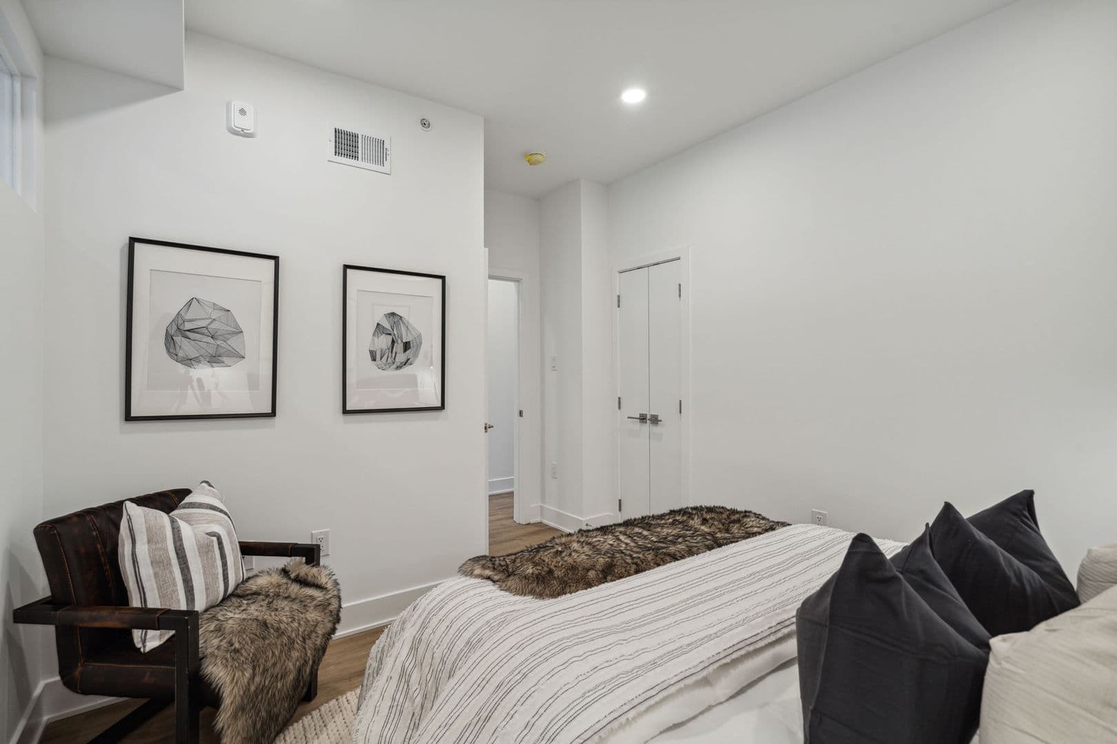 Philadelphia Apartment: 1201 W Girard Avenue