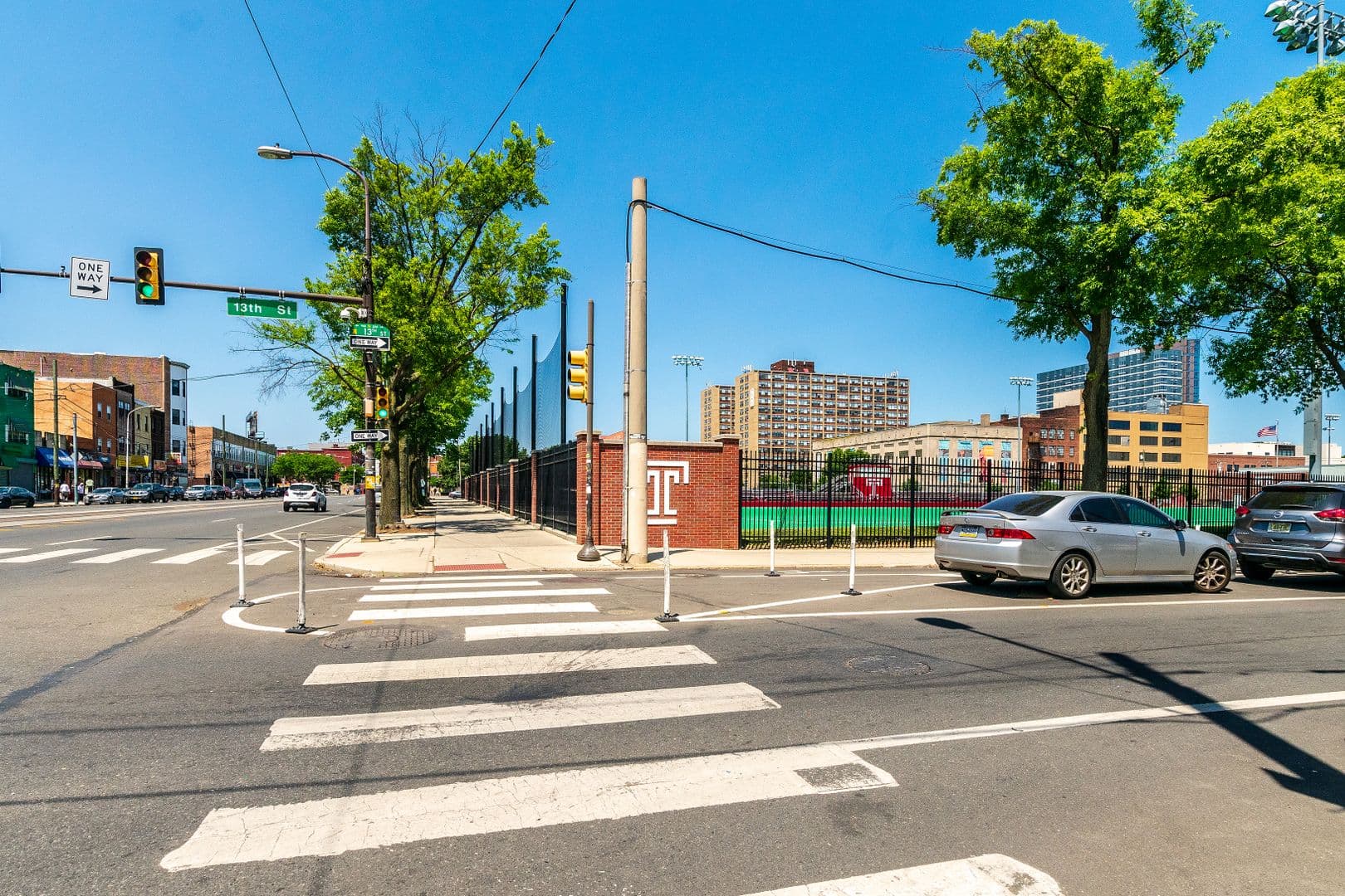 Philadelphia Apartment: 1201 W Girard Avenue