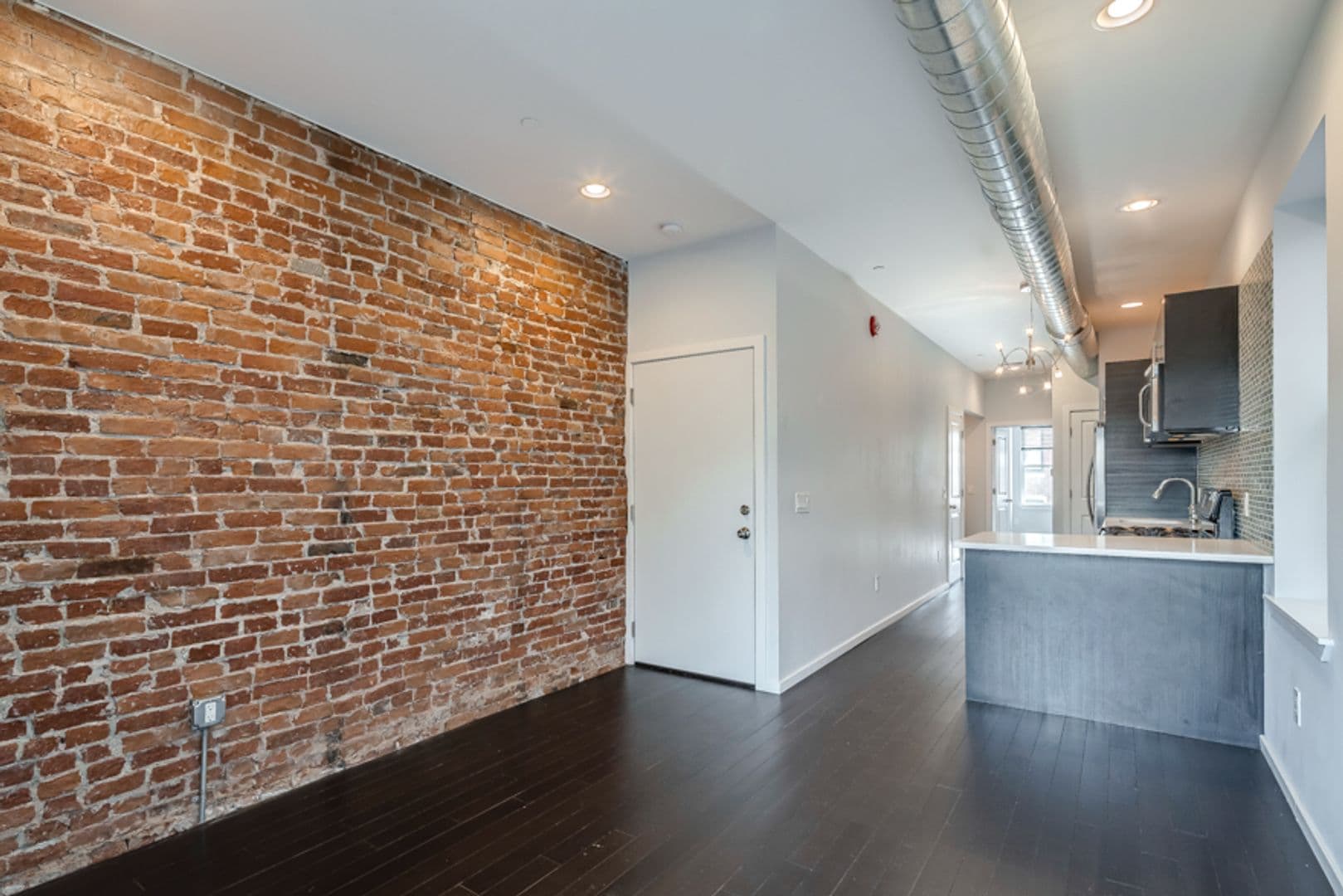 Philadelphia Apartment: 927 N 2nd Street