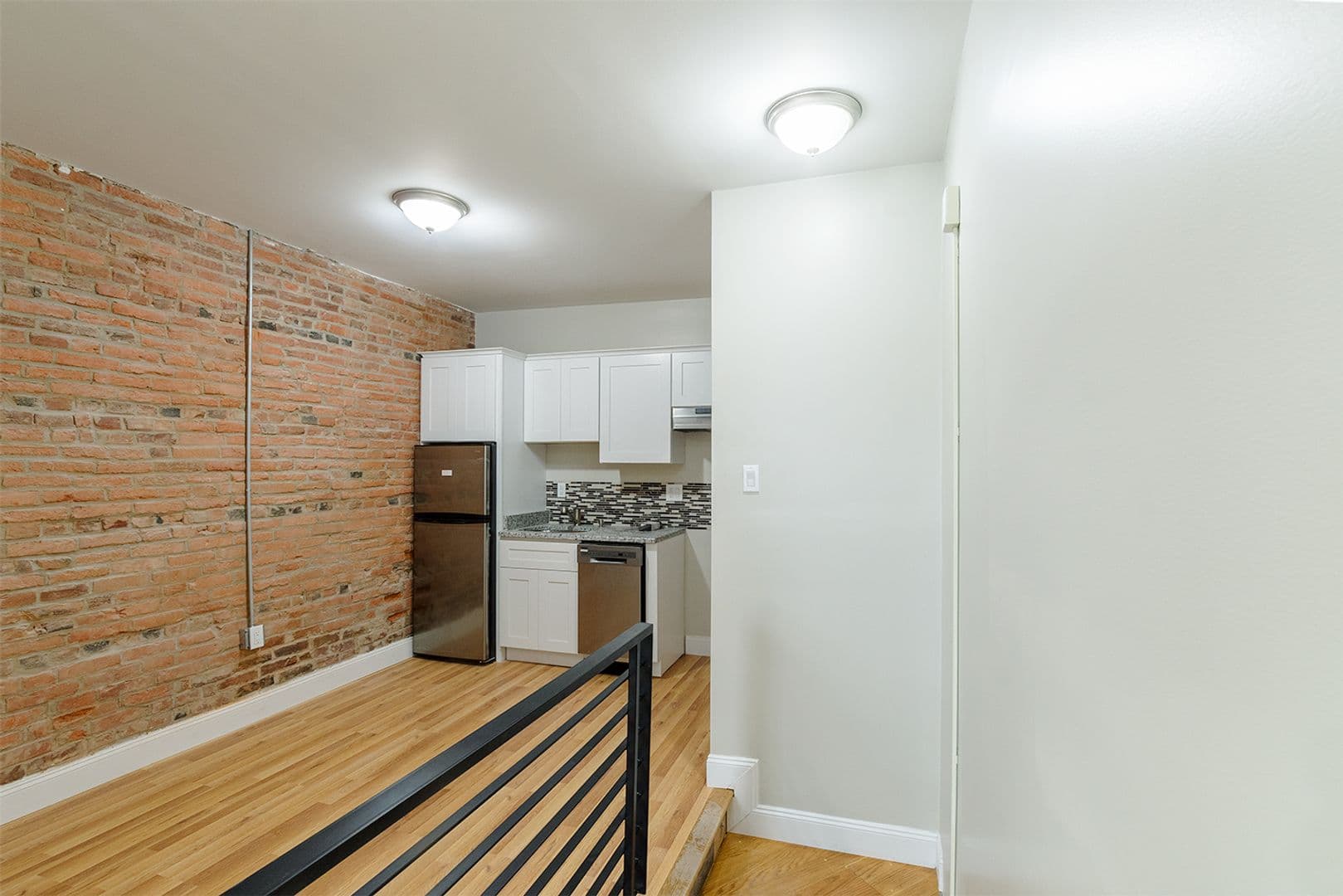 Philadelphia Apartment: 1126 E Passyunk Ave