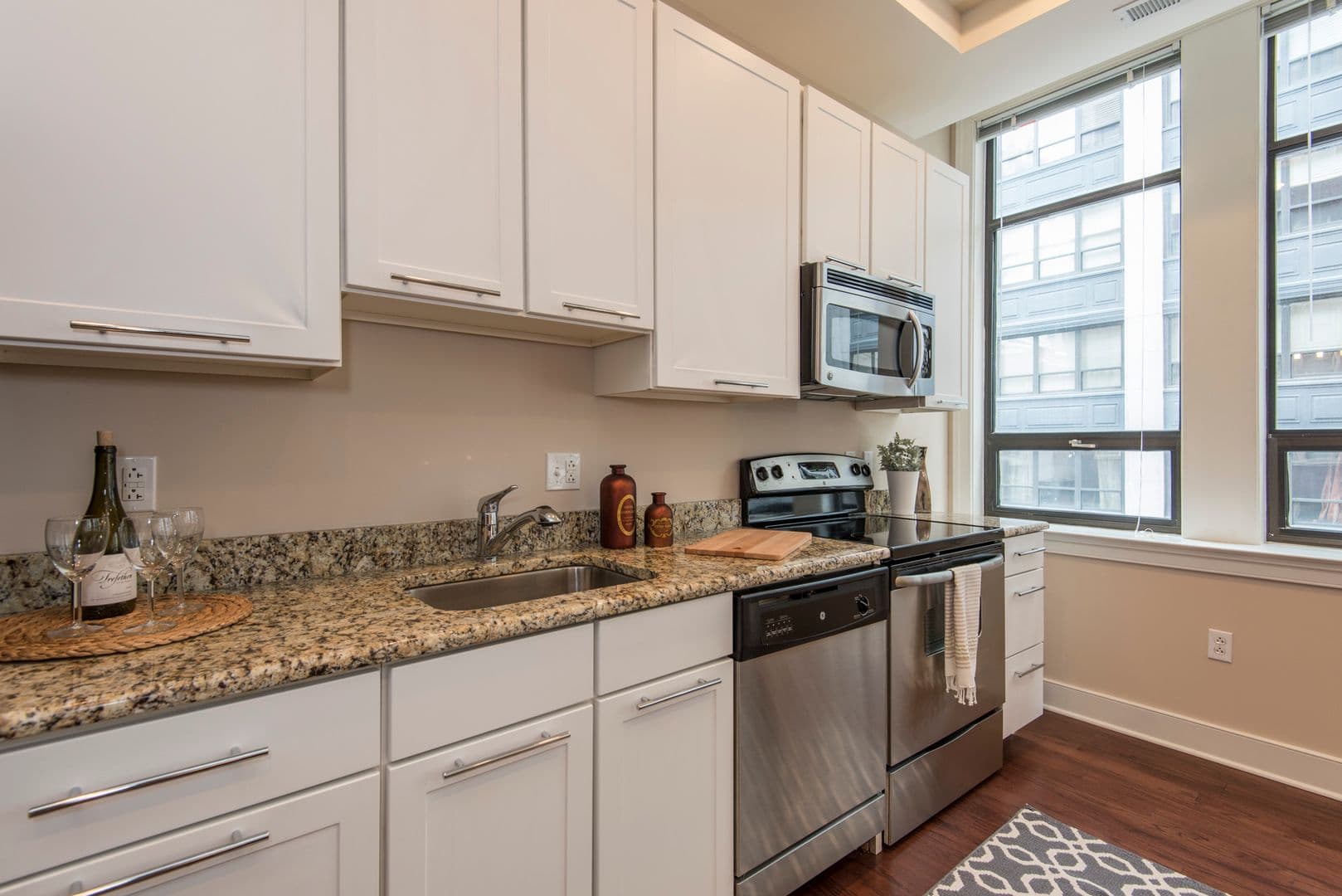 Philadelphia Apartment: 1501 Locust Street [Residential]