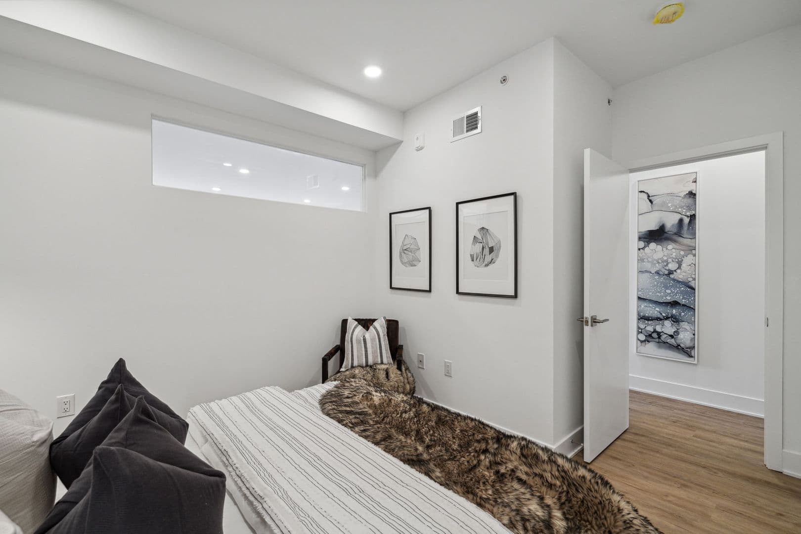 Philadelphia Apartment: 1201 W Girard Avenue
