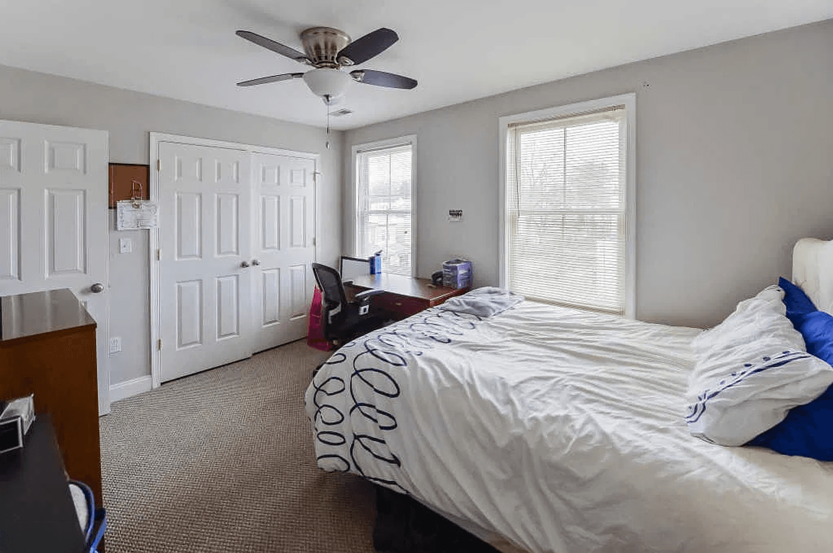 Philadelphia House: 406 Leverington Avenue, Unit D