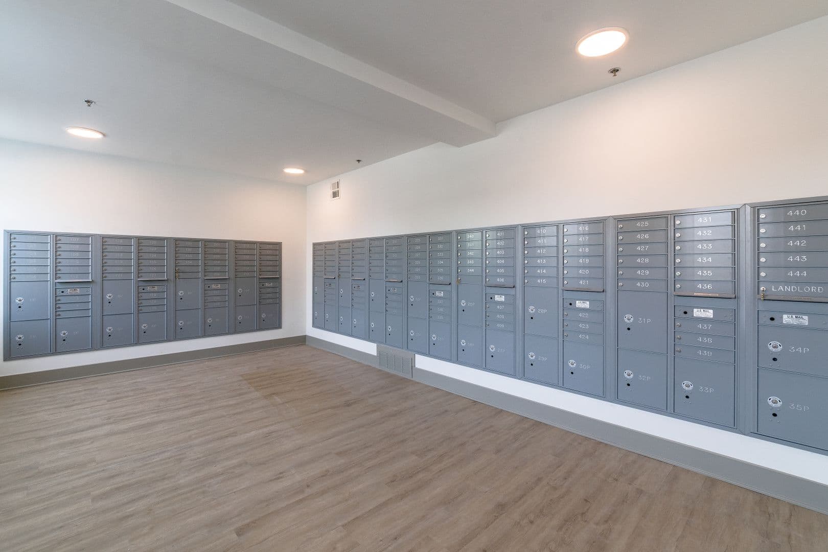 Philadelphia Apartment: 1201 W Girard Avenue