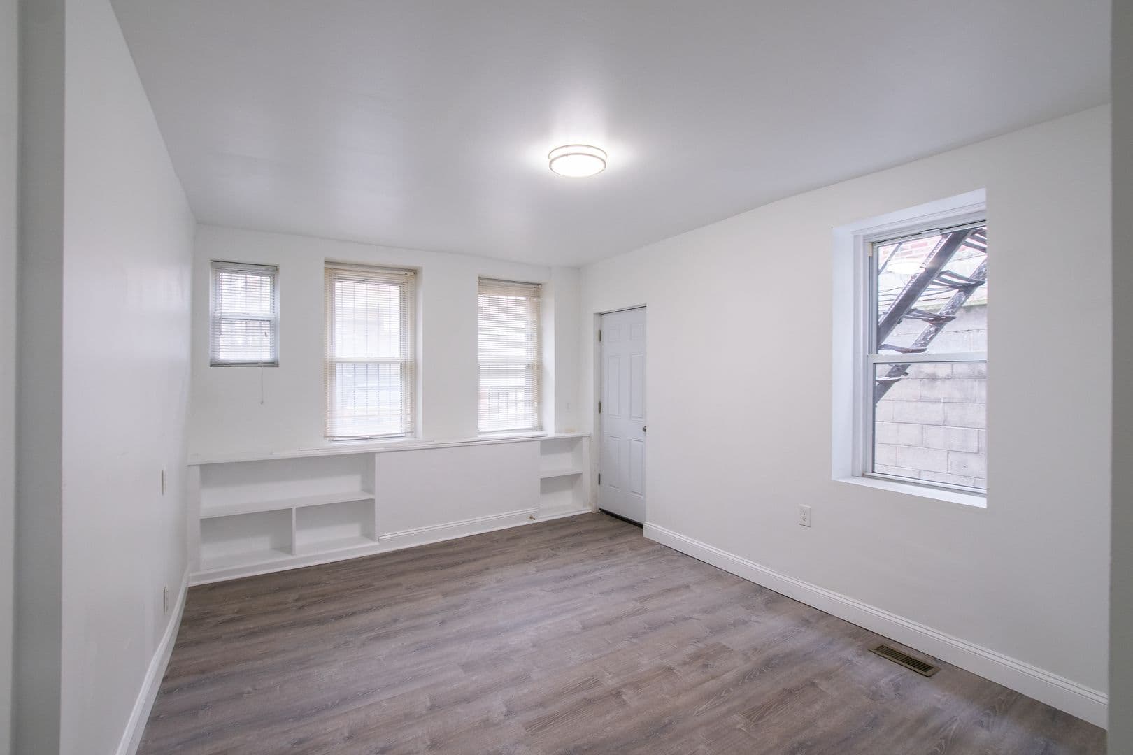 Philadelphia Apartment: 1726 Pine Street