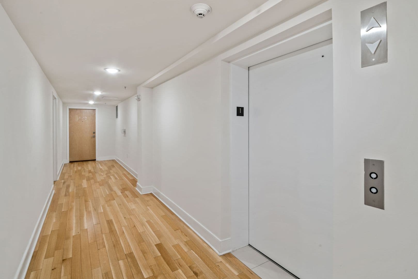 Philadelphia Apartment: 1430 South Street