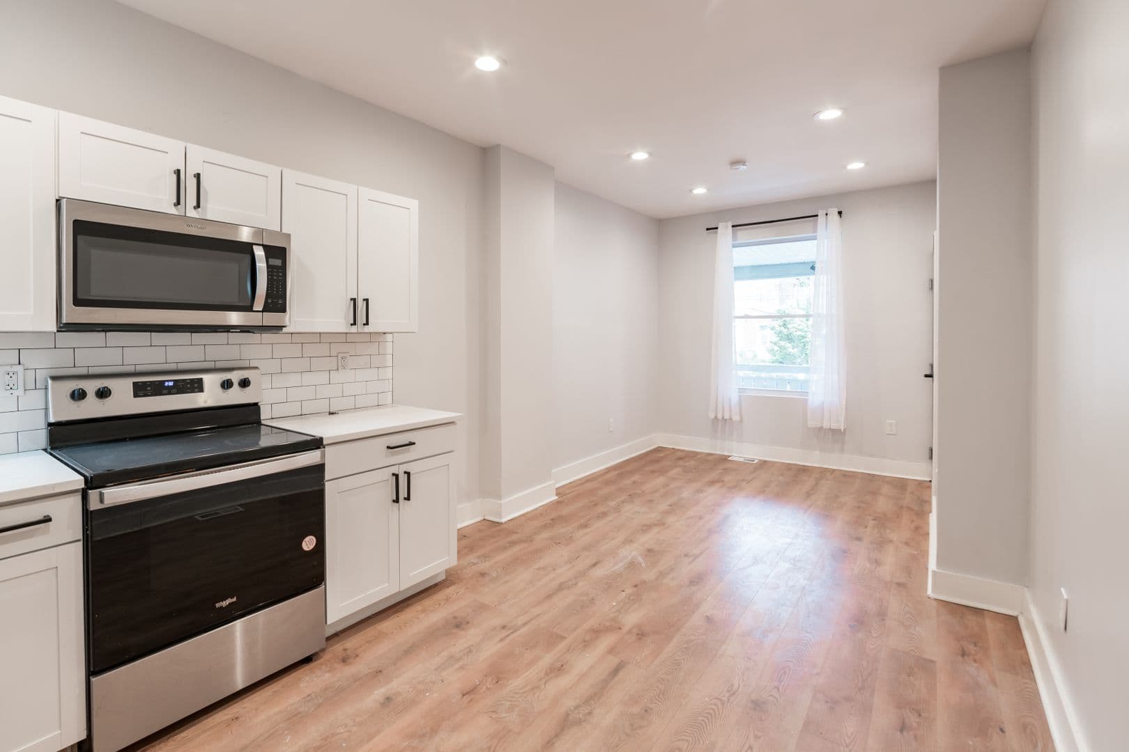 Philadelphia Apartment: 5111 Willows Avenue