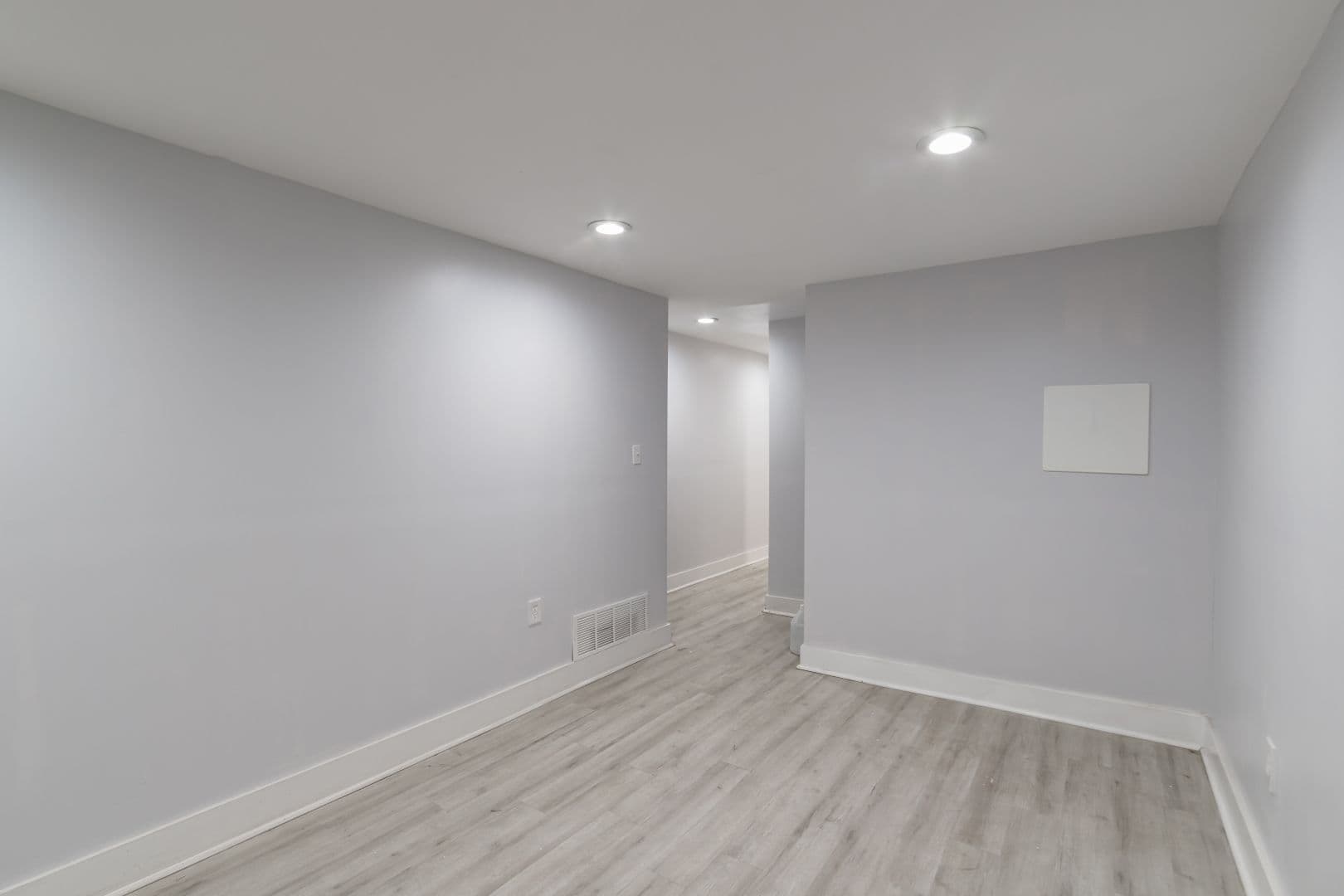 Philadelphia Apartment: 5111 Willows Avenue