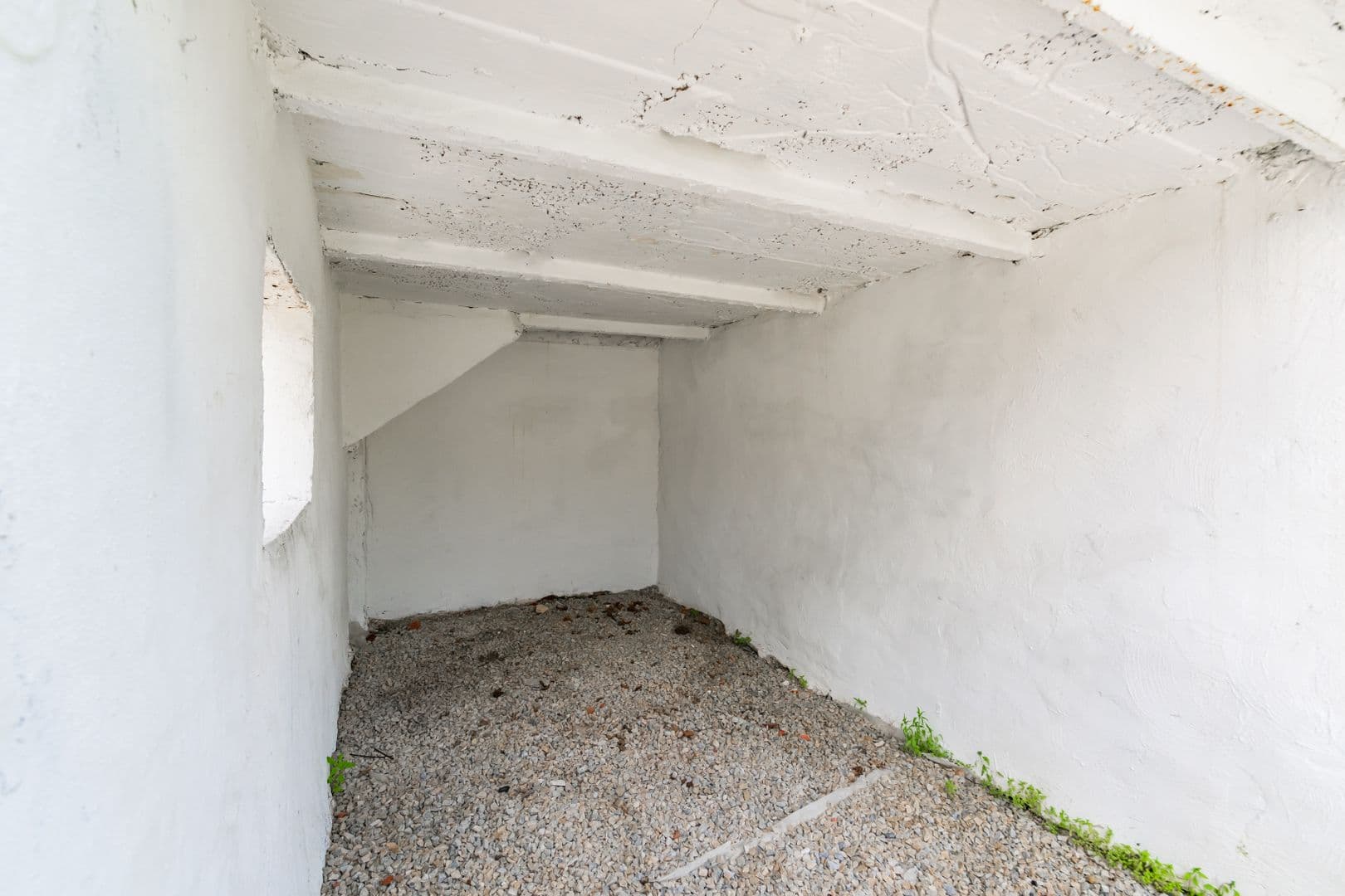 Philadelphia Apartment: 5111 Willows Avenue