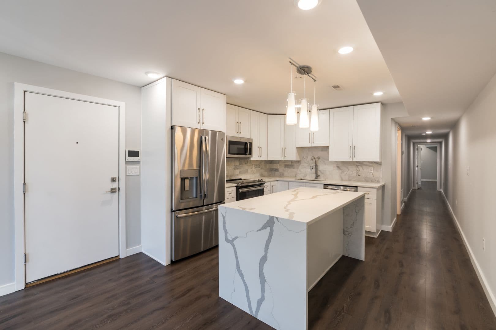 Philadelphia Apartment: 751 N 20th Street
