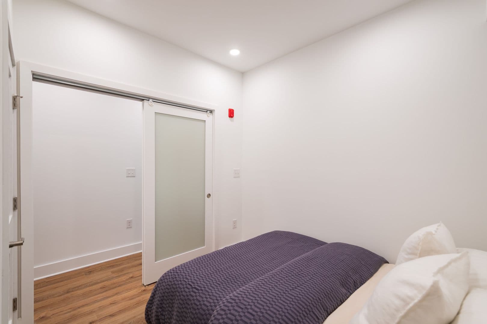 Philadelphia Apartment: 2101 Washington Avenue