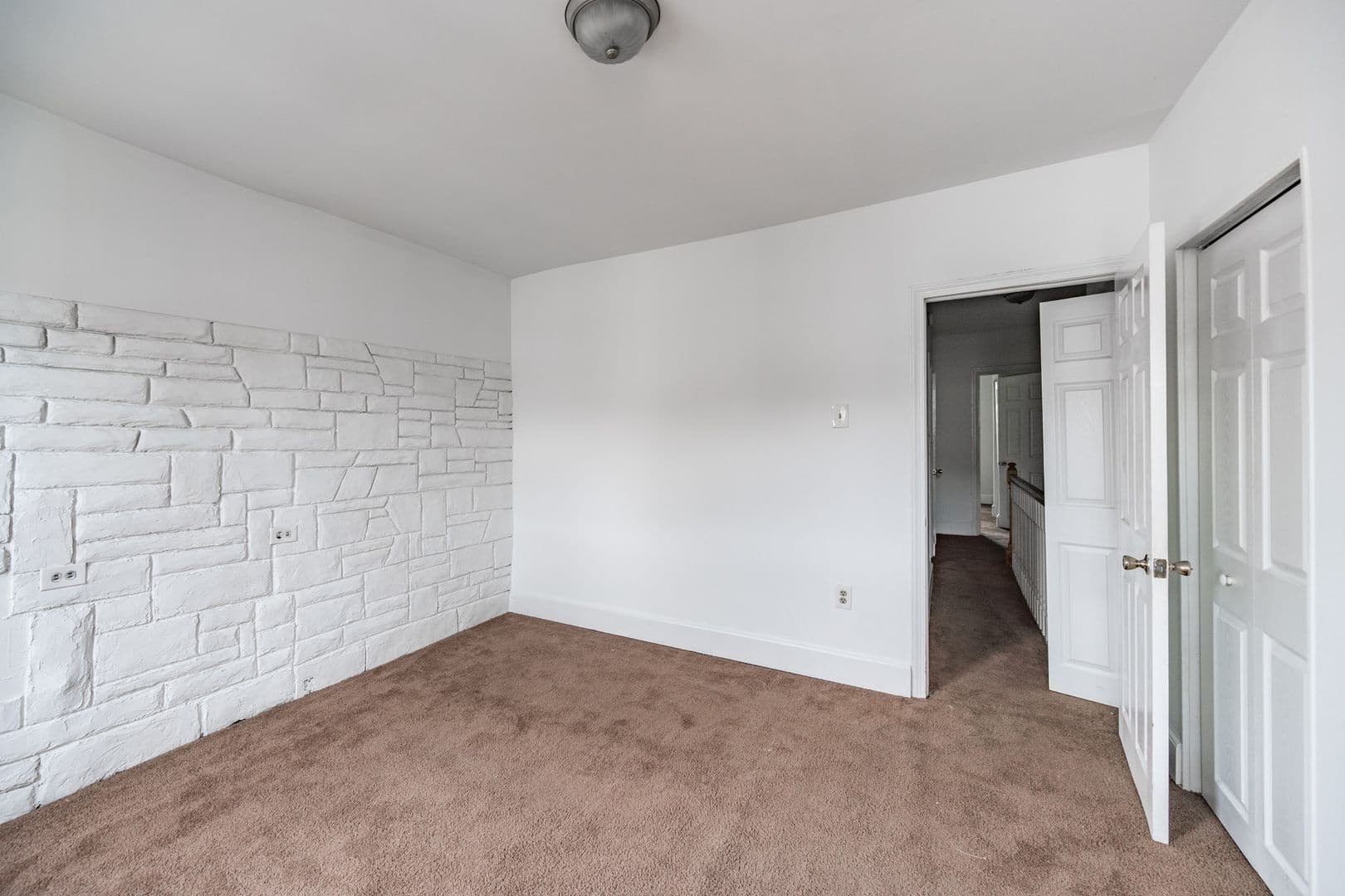 Philadelphia House: 1535 S Hicks Street
