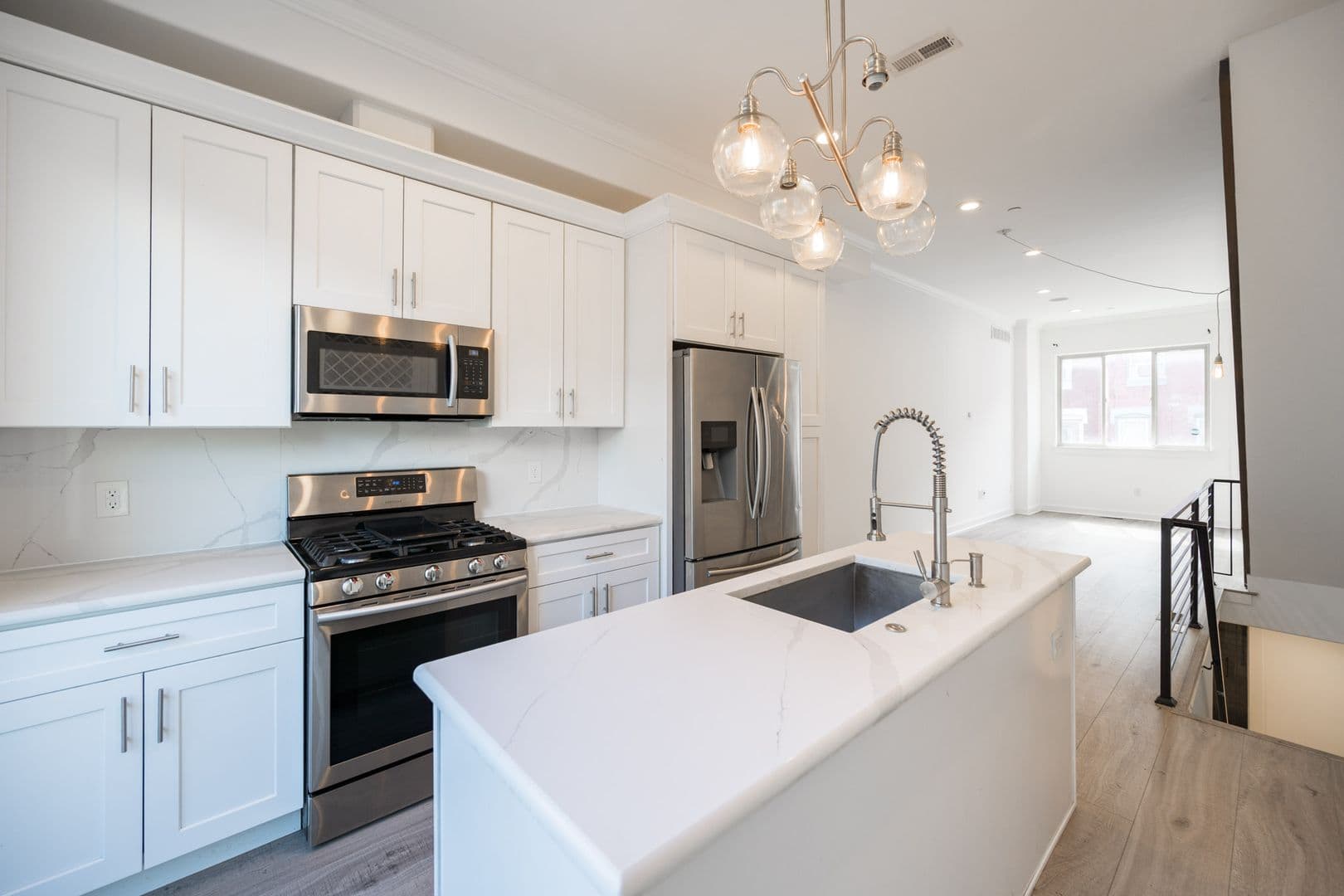 Philadelphia House: 2137 Cross St