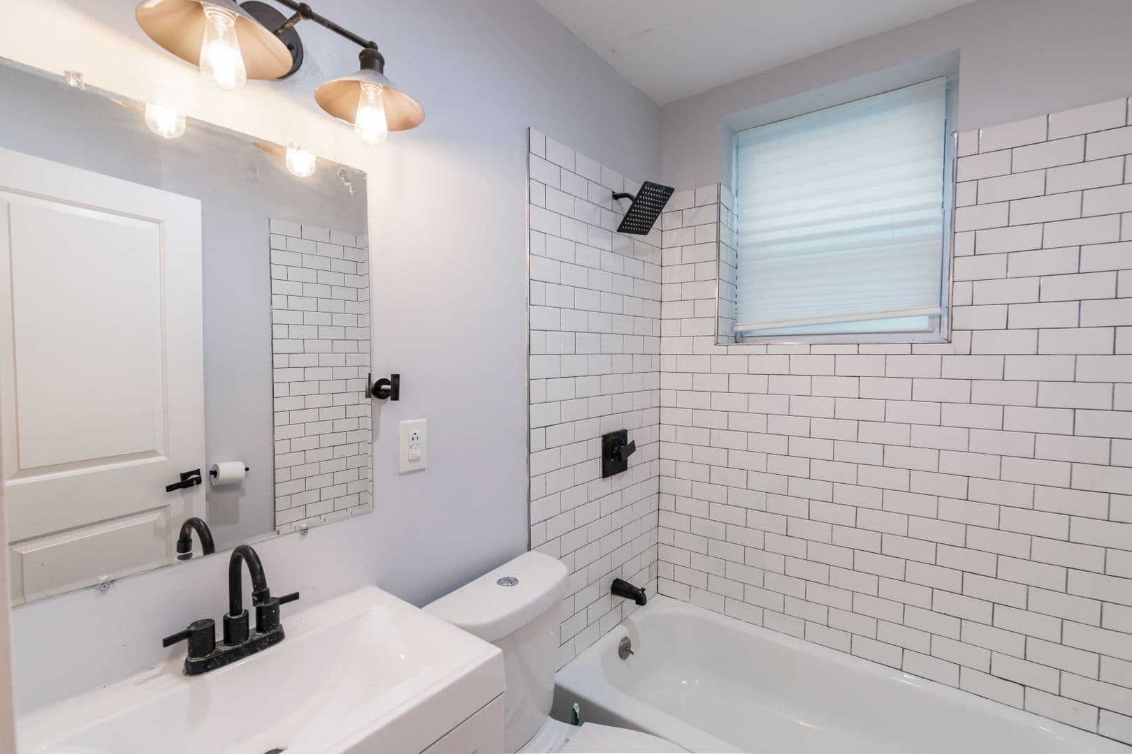 Philadelphia Apartment: 5111 Willows Avenue