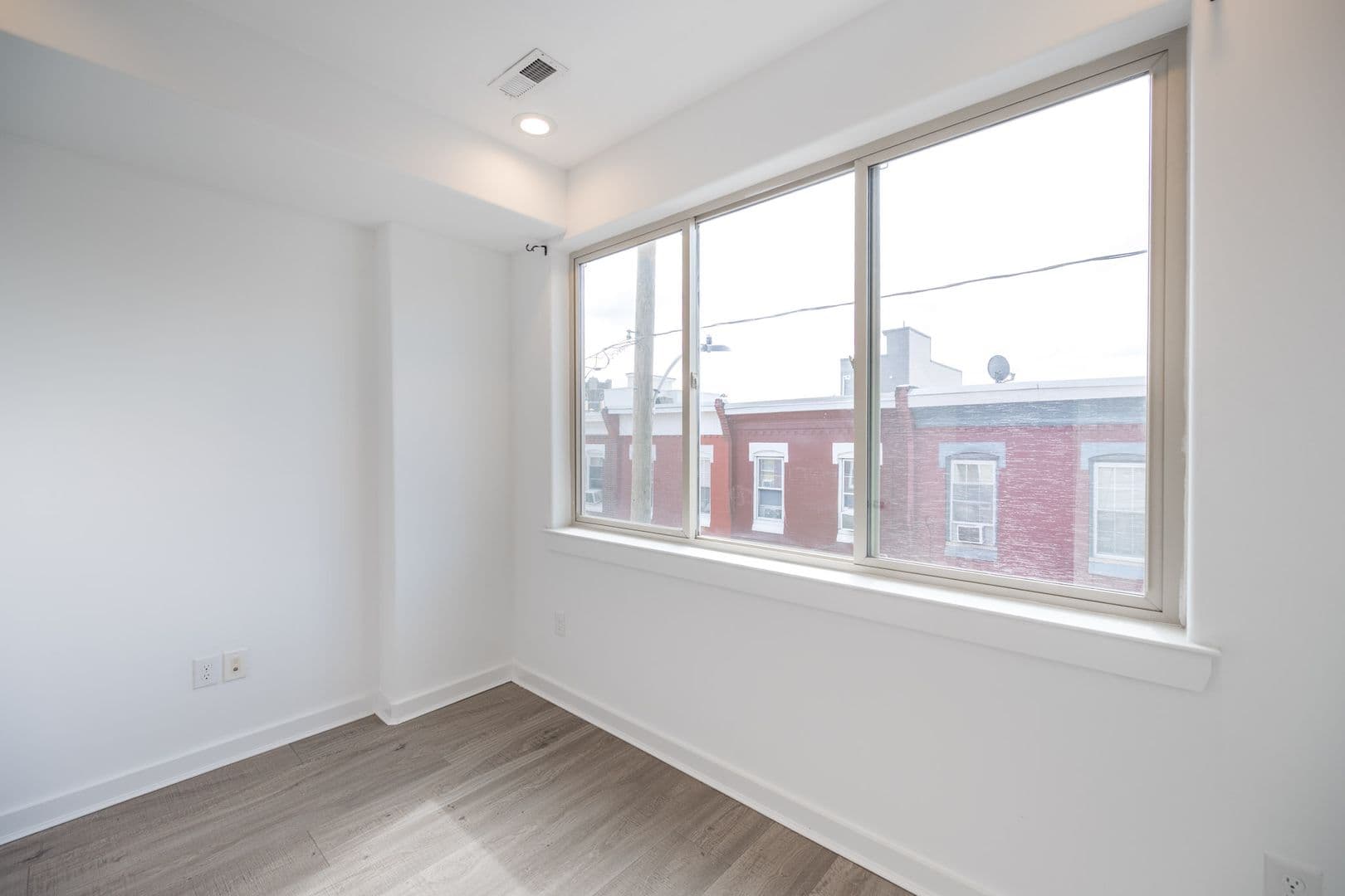 Philadelphia House: 2137 Cross St