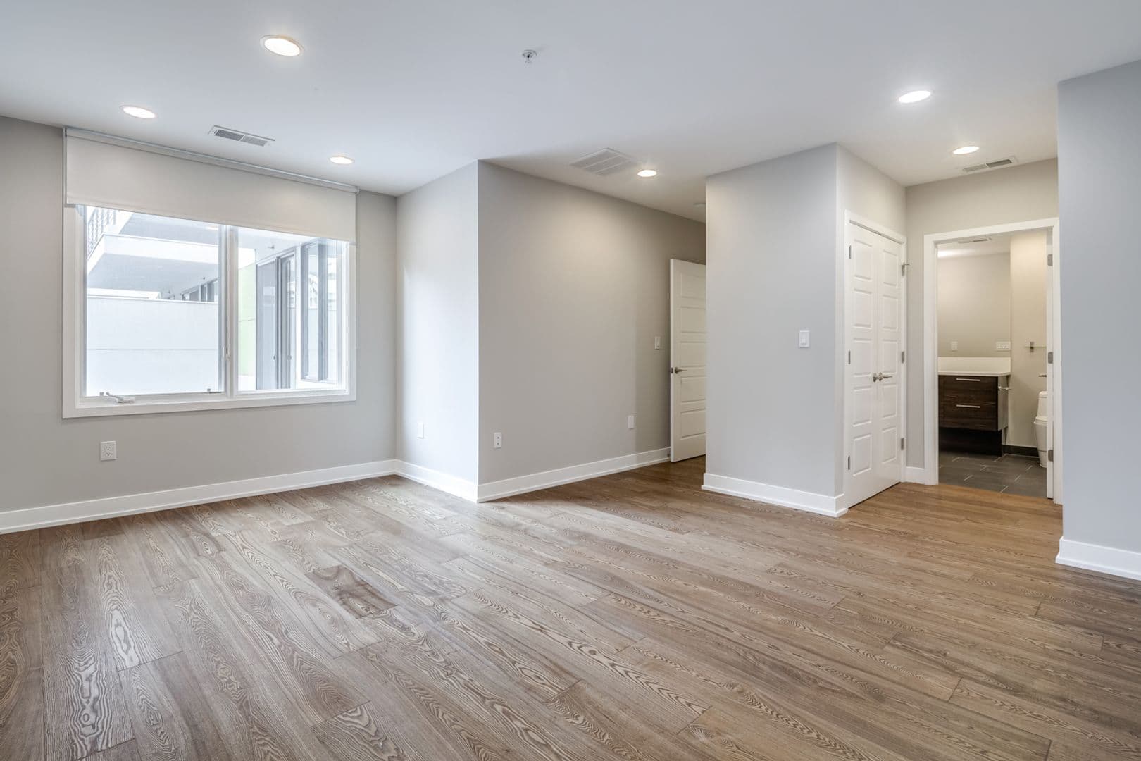 Philadelphia Apartment: 820 N 3rd St.